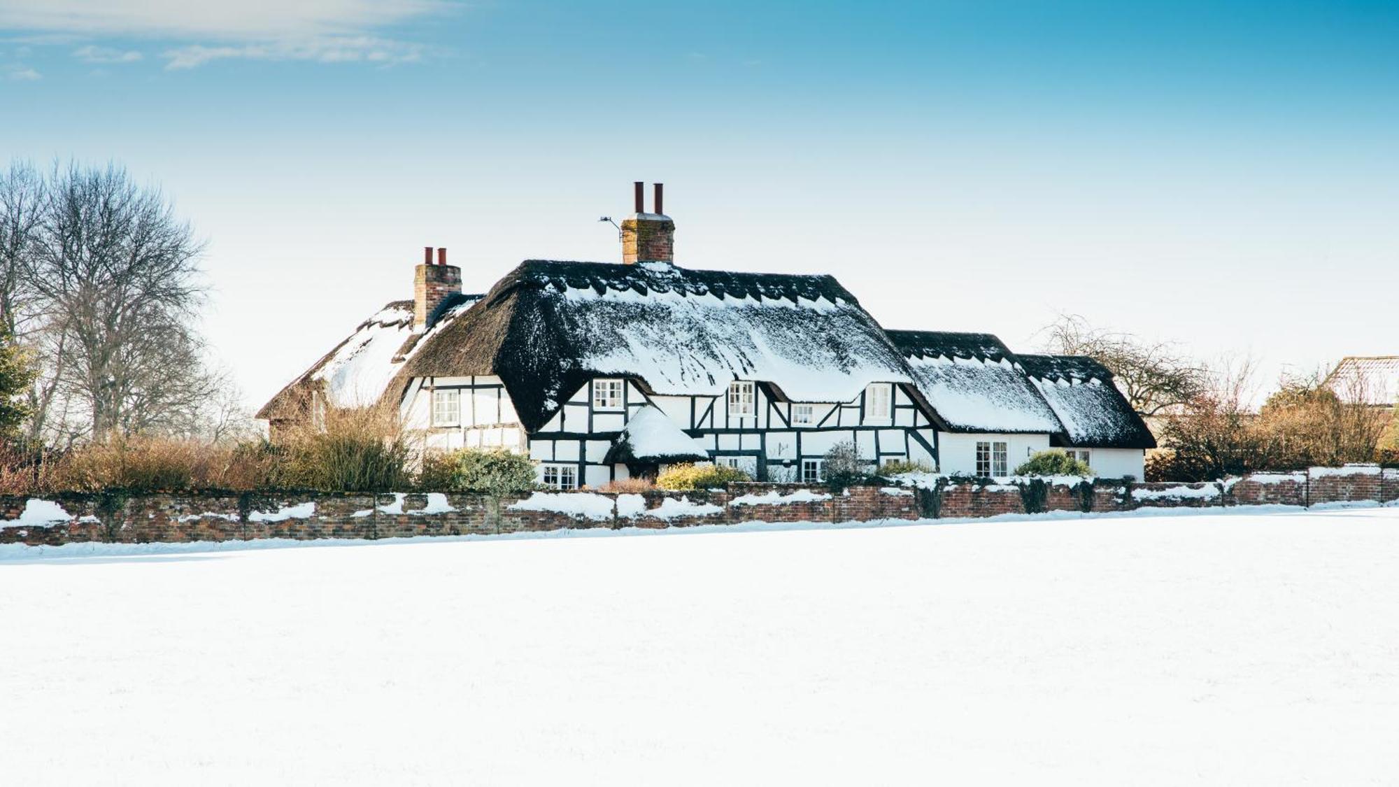 Villa Moors Wood Relaxing ,Tranquil Retreat With Hot Tub à Chippenham  Extérieur photo
